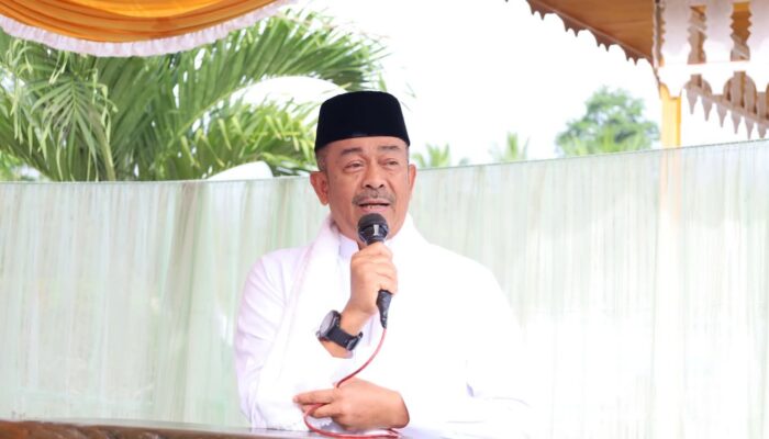 Bupati Madina Bersama Ketua Partai Hadiri Pengajian Tuan Nalomok