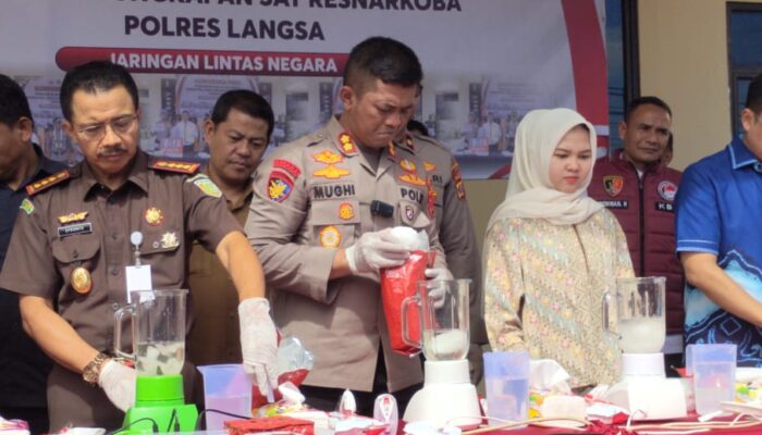 Polres Langsa Musnahkan 13,9 Kg Sabu dan 9,3 Kg Ganja
