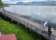 Dipenuhi Eceng Gondok, Kadis Lingkungan Hidup Bungkam