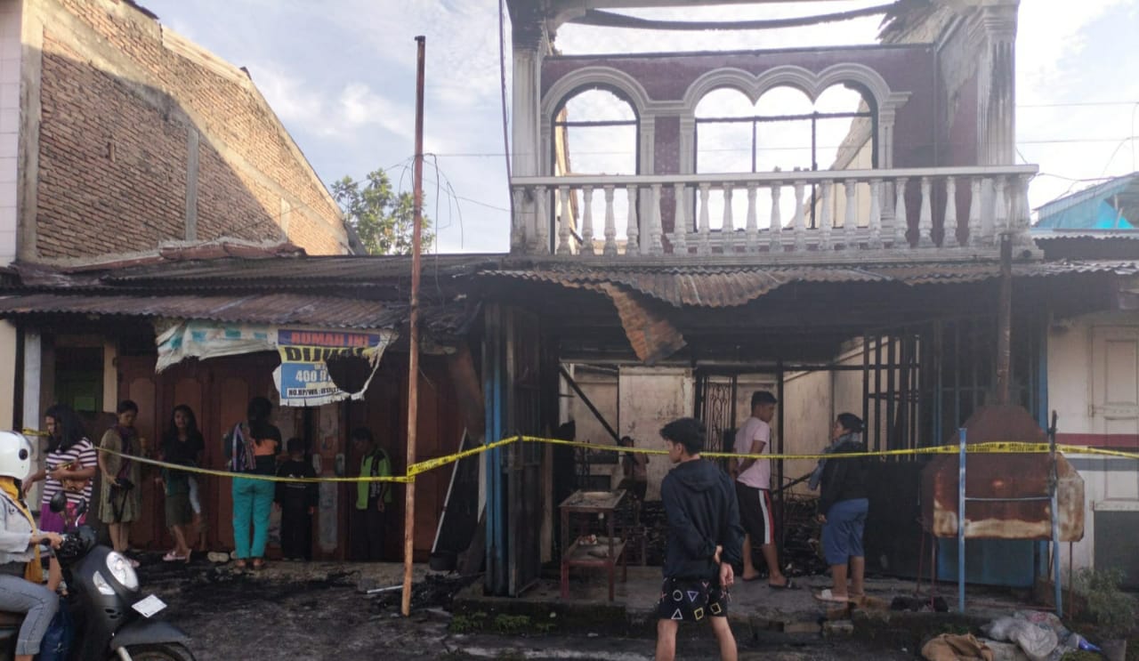 1 Rumah Ludes Terbakar, 2 Lainnya Terdampak Di Sinaksak