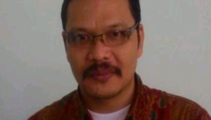 Wakil Tuhan Di Pusaran Korupsi