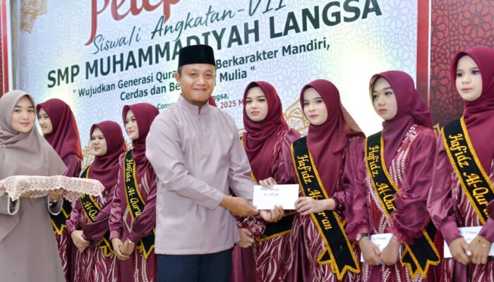 169 Siswa Tahfidz SMP Muhammadiyah Langsa Diwisuda