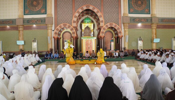 Bupati Lepas Keberangkatan 183 Calhaj Aceh Barat