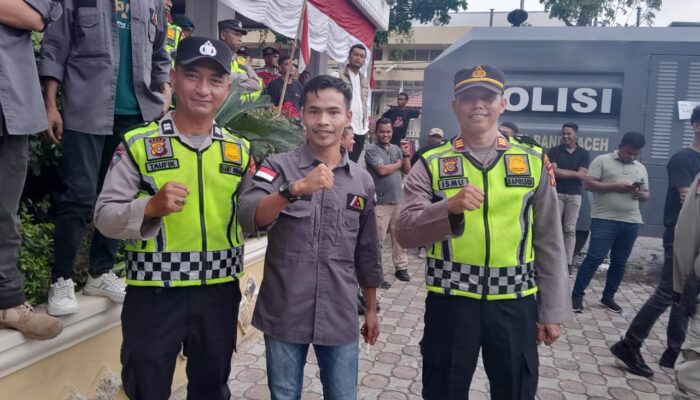 Mahasiswa Dan Pemuda Desak Gubernur Aceh Tindak Tegas Kendaraan Melebihi Tonase