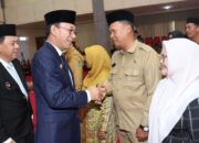 Bupati Tapsel Lantik 21 Kepala Sekolah