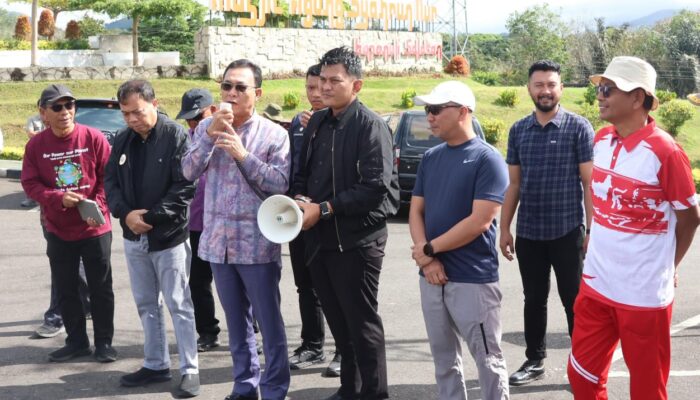 Bupati Tapsel Lepas Gerakan Gotong Royong Untuk Indonesia Raya