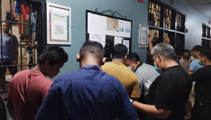 Razia Bentuk Komitmen Jaga Kamtib, Bebas HP Dan Narkoba Di Lapas