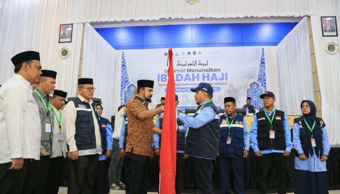 Bupati Aceh Timur Lepas Keberangkatan Calhaj Kloter 2