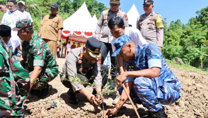 Peletakan Batu Pertama Program Peduli Bumi Dan Manusia Di Sabang