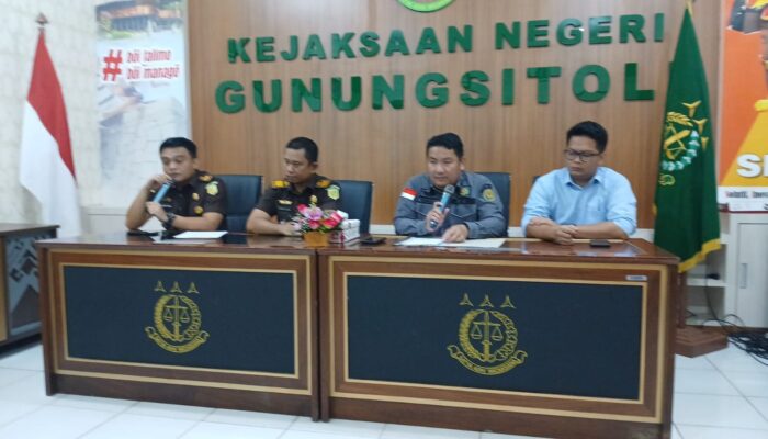 Kejari Gunungsitoli Tahan 3 Tersangka Kasus Dugaan Korupsi Dana Desa