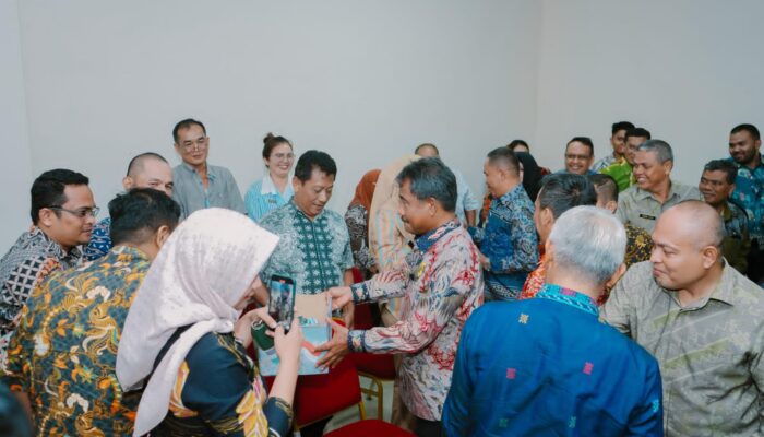 Wali Kota Binjai Galang Donasi Palestina Saat Rapat Paripurna