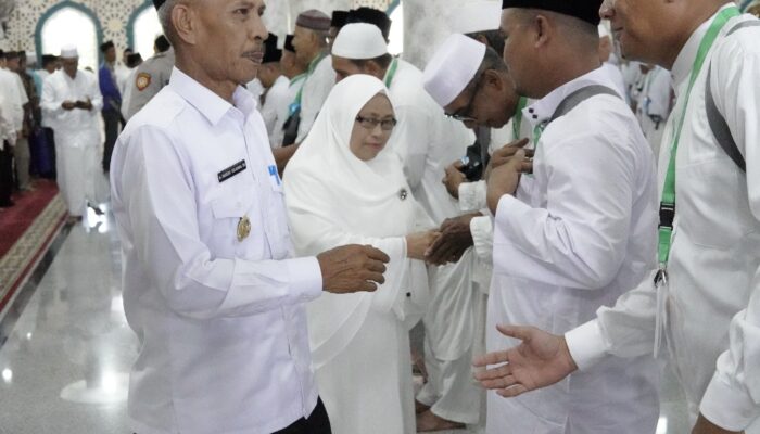 Lepas Calhaj, Wabup Minta Doakan Di Pintu Ka’bah Aceh Singkil Jauh Marabahaya