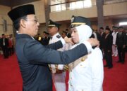 Bupati Tapsel Lantik 56 Kabag, Sekdis, Kabid, Camat, Kasi, Kasub Dan Lurah