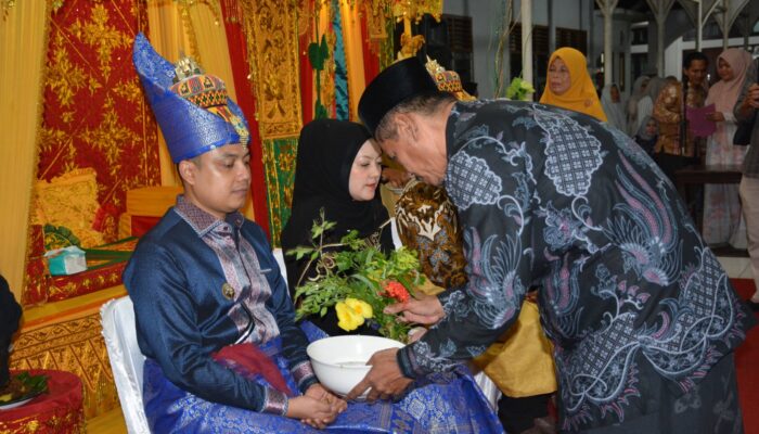Peusijuk Dan Pisah Sambut Wali Kota Langsa