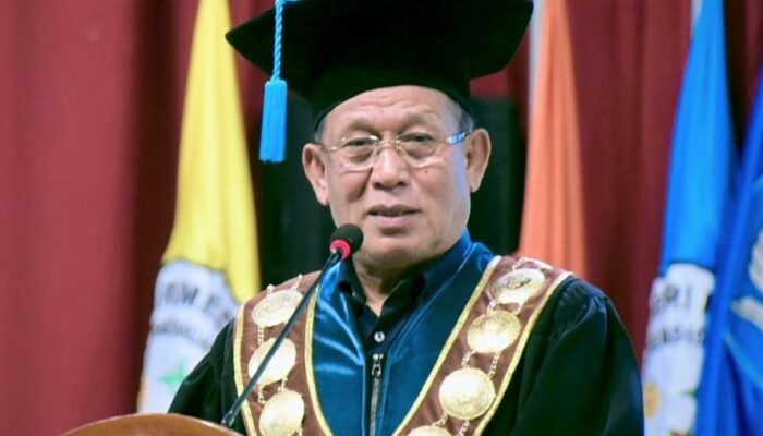 Orasi Ilmiah Prof. Syawal Gultom Di Depan Alumni Tentang AI dan Makna Hidup