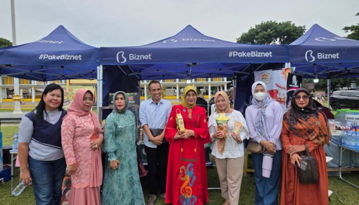 Ketua TP PKK Kota Binjai Kunjungi Berbagai Gerai UMKM