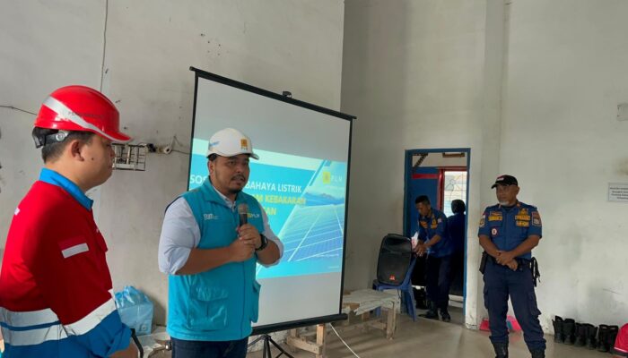 Kolaborasi Bersama Damkar T.Balai, PLN Edukasi Keselamatan Kelistrikan