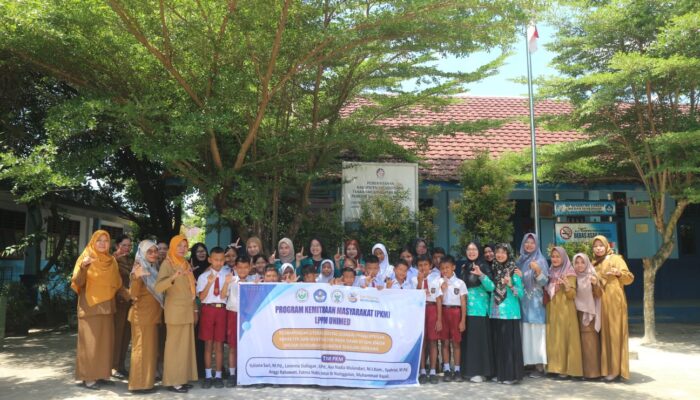 Tim PKM Unimed Beri Pendampingan Literasi Digital Di SDN Medan Senembah
