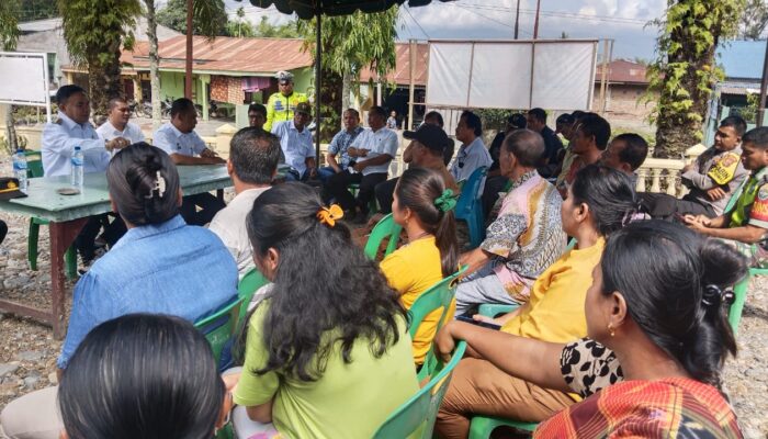 Bupati Agara Bertemu Warga Paparkan Usulan Pembangunan Jembatan