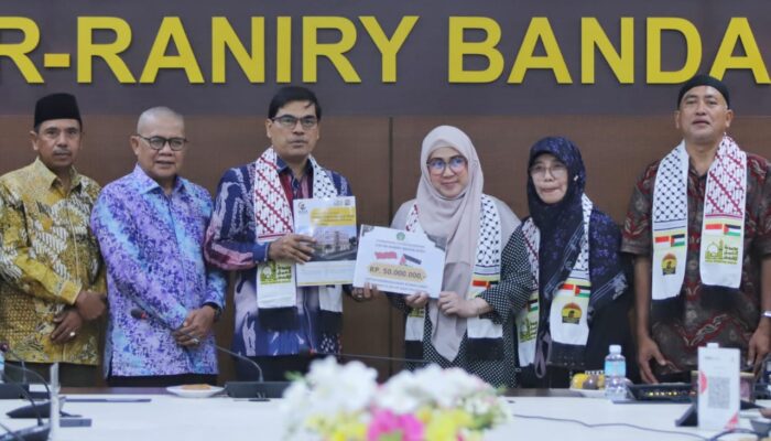 UIN Ar-Raniry Salurkan Rp50 Juta Untuk Bangun RS Ibu Dan Anak Di Gaza