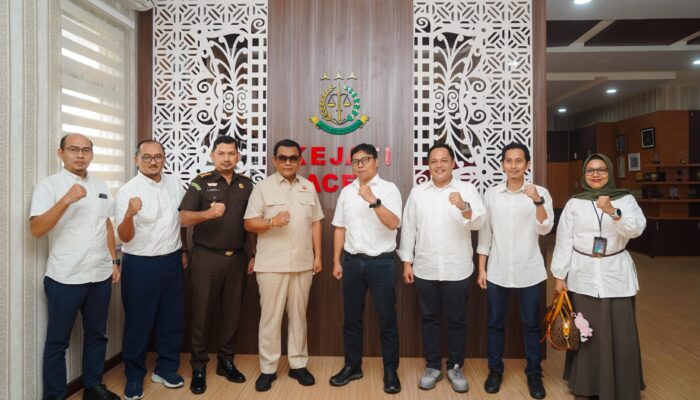 Jelang Hari Lahir Pancasila, PLN UIP SBU Jalin Sinergi Dengan Kejati Aceh