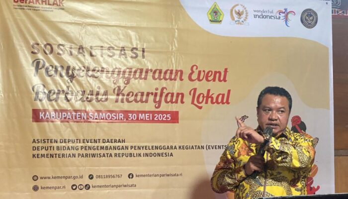 Lamhot Sinaga: Pariwisata Solusi Peningkatkan Pendapatan Negara