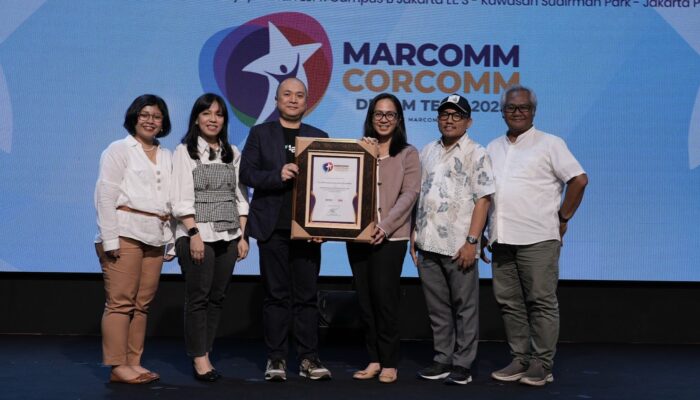 XLSMART Raih Tiga Penghargaan Nasional Bergengsi Tahun 2025