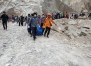 10 Orang Tewas Tertimbun Tambang Galian Gunung Kuda Cirebon