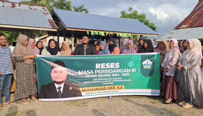 Anggota DPRK Bireuen Serap Aspirasi Warga Kuala, Minta Alat Berat Untuk Atasi Banjir