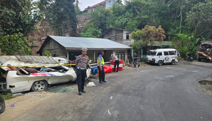 Tabrakan Beruntun Di Jalan Sibolga-Tarutung, 1 Meninggal 11 Luka