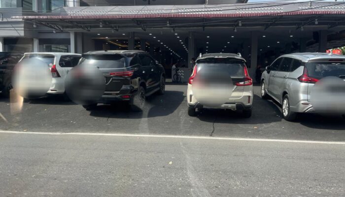 Sudah SP3, Rico Waas Ingatkan Pengelola Dara Kupi Bongkar Lahan Parkir Di Atas Trotoar