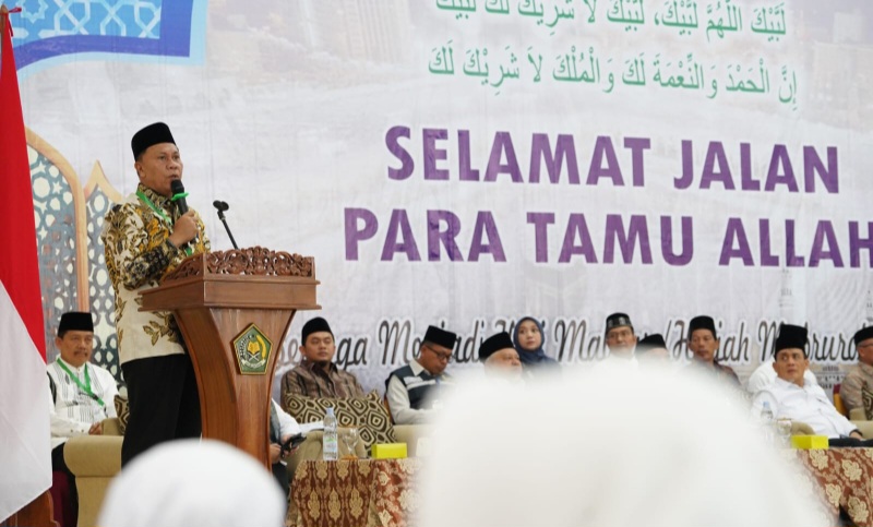 Warga Sumut Daftar Haji Sekarang Berangkat 21 Tahun Mendatang Ketua Petugas Penyelenggara Ibadah Haji (PPIH) Embarkasi Medan H. Ahmad Qosbi, S.Ag, MM. Waspada/Anum Purba