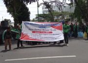 Seratusan Pengemudi Ojol Demo DPRD Sumut