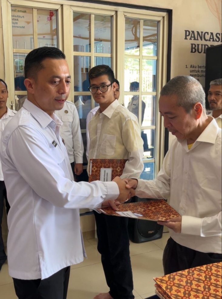 38 Warga Binaan Rutan Kelas I Medan Dapat Remisi Khusus Waisak