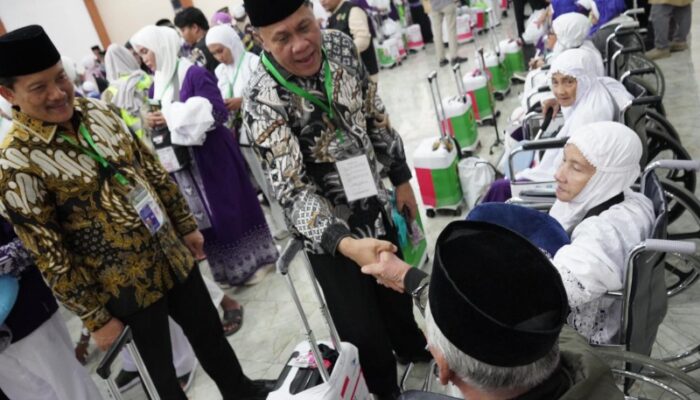 Calhaj Diminta Perbanyak Doa Dan Istighfar