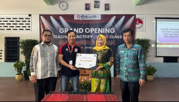 Teaching Factory Alfamidi Class Diresmikan Di SMKN 6 Medan