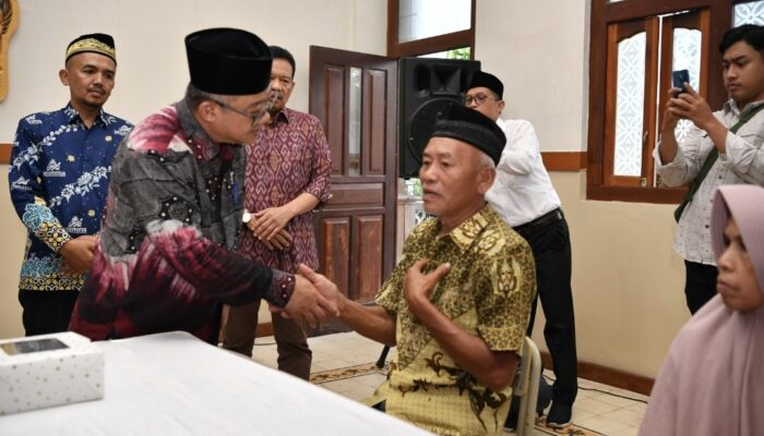 10 Guru Meninggal Dunia dan 3 Luka-luka, Mendikdasmen Abdul Mu’ti Datangi SD ITQ As Syafi’iyah Magelang