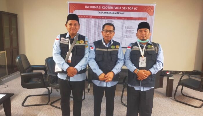Petugas Kloter 09 KNO Koordinasi ke Sektor 7 Perihal Kartu Nusuk