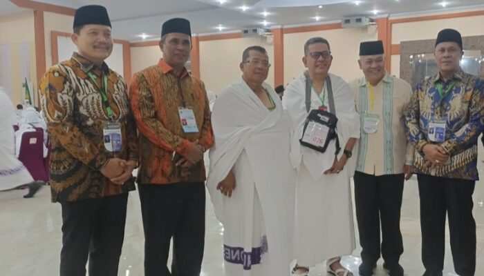 Ketua DPD IKANAS Sumut Hadiri Pemberangkatan Calhaj Kloter 20 Embarkasi Medan