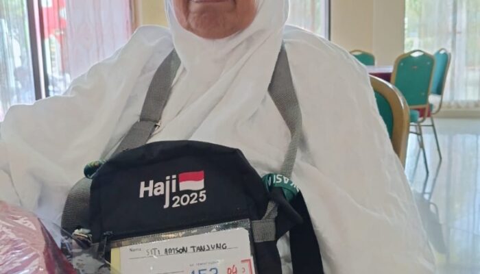 Siti Amsong Tanjung Tegar Meski Tanpa Suami