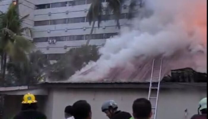 Kondominium Hotel Danau Toba Ludes Terbakar