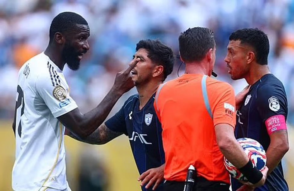 Real Dukung Rudiger Adukan Rasisme