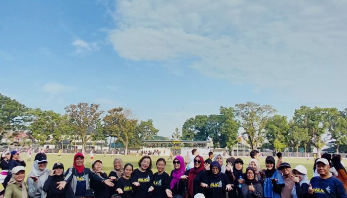 Komunitas JASLAG, Mengubah Hidup Dengan Jalan Kaki