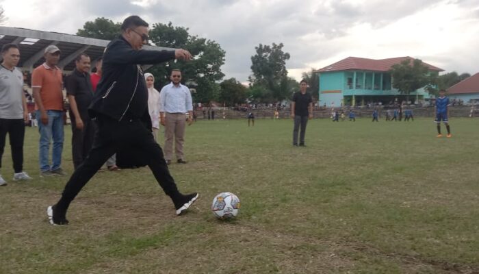 52 Klub Ikuti Turnamen Sepakbola Piala Bupati Agara