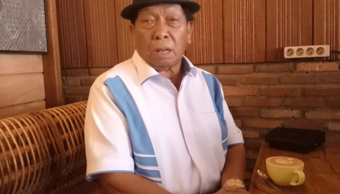 Mantan Ketua Pengawas Yayasan Universitas HKBP Nommensen Tolak Desakan Penutupan PT Toba Pulp Lestari