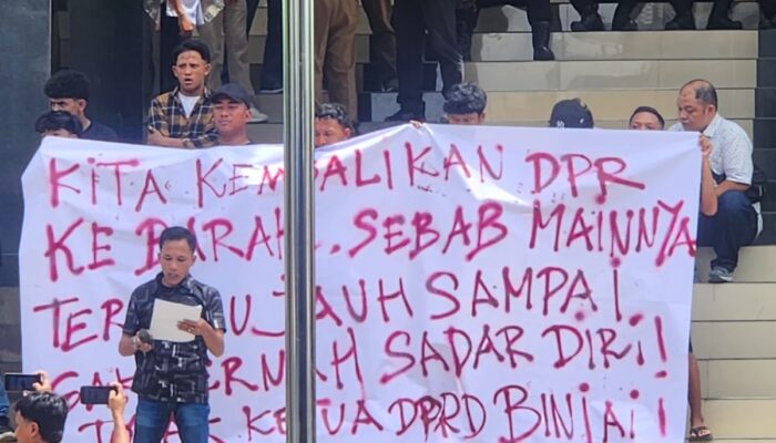 Koalisi Mahasiswa Tolak Pelantikan Ketua DPRD Binjai, Tuduh Cacat Prosedur