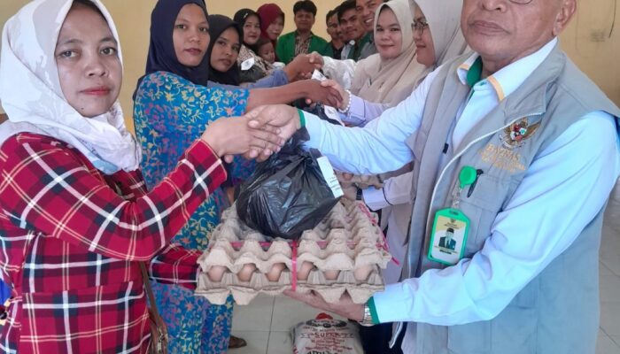 Baznas Palas Salurkan Sembako Untuk 40 KK Berisiko Stunting