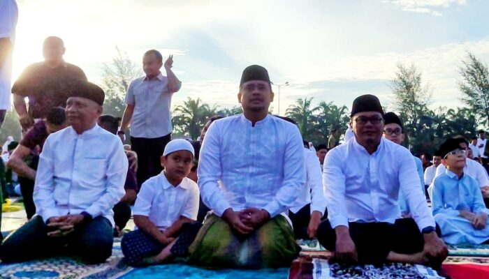Gubsu Dan Bupati Deliserdang Salat Idul Adha Di Lubukpakam