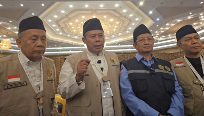 Ketua Timwas DPR Soroti Jemaah Haji yang Tersasar Saat Lempar Jumrah