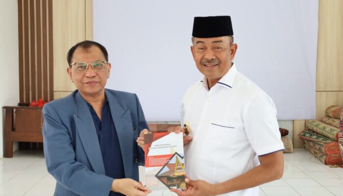 Buku Monografi “Holong Mangalap Holong”, Instrumen Penting Pemahaman Budaya Mandailing